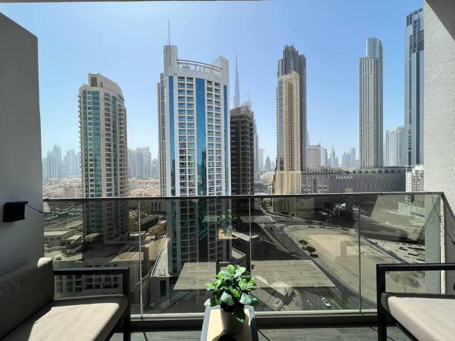 Urban King Bed With Burj Khalifa View & Dubai Mall Esterno foto